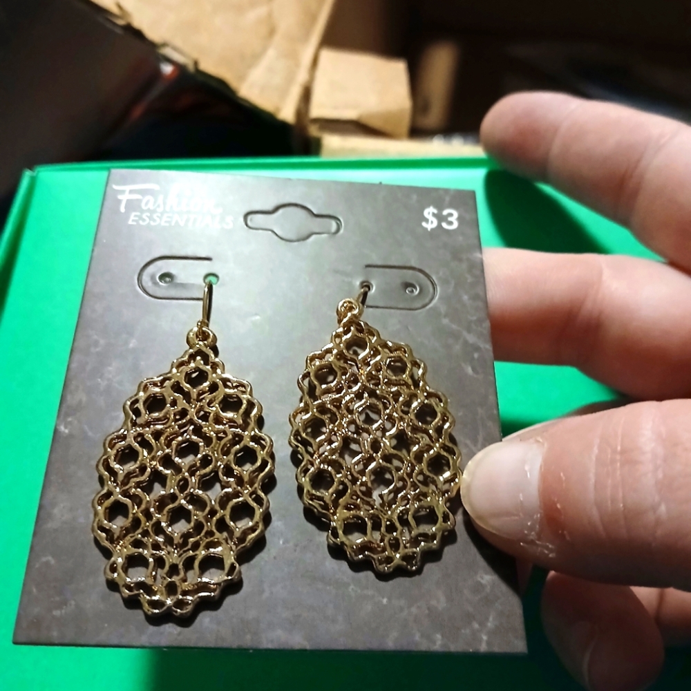 Gold Filigree Earrings